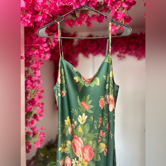 🌺 NWT Reformation Parma Silk Dress in Belvedere Green - Size Small - Picture 8 of 11